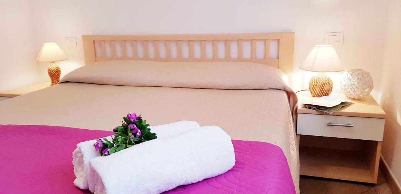 Pareja Apartments Орозеи Экстерьер фото